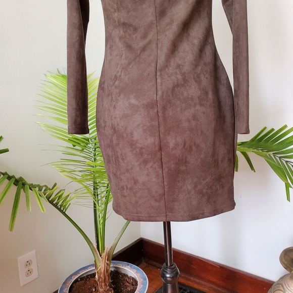 A'GACI ZIPPPER DRESS 👗 - Picture 4 of 10